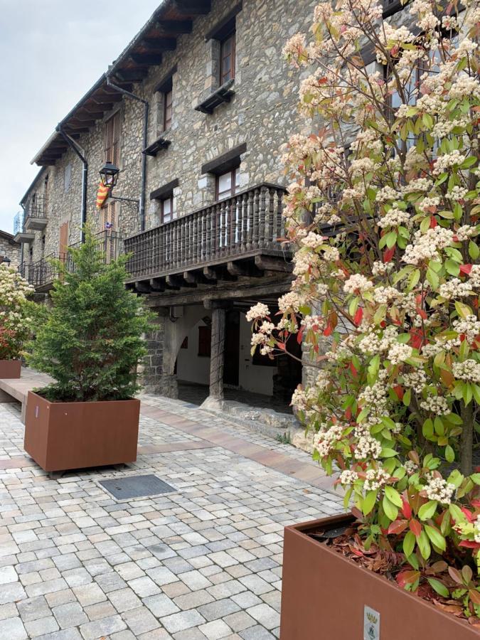 Cal Jan - La Muralla Bellver De Cerdanya Exterior photo