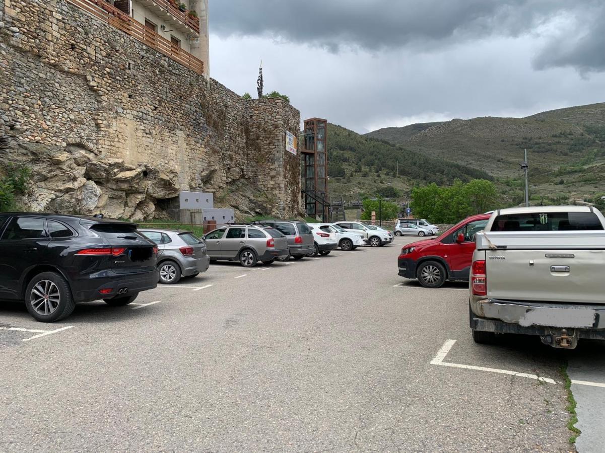 Cal Jan - La Muralla Bellver De Cerdanya Exterior photo